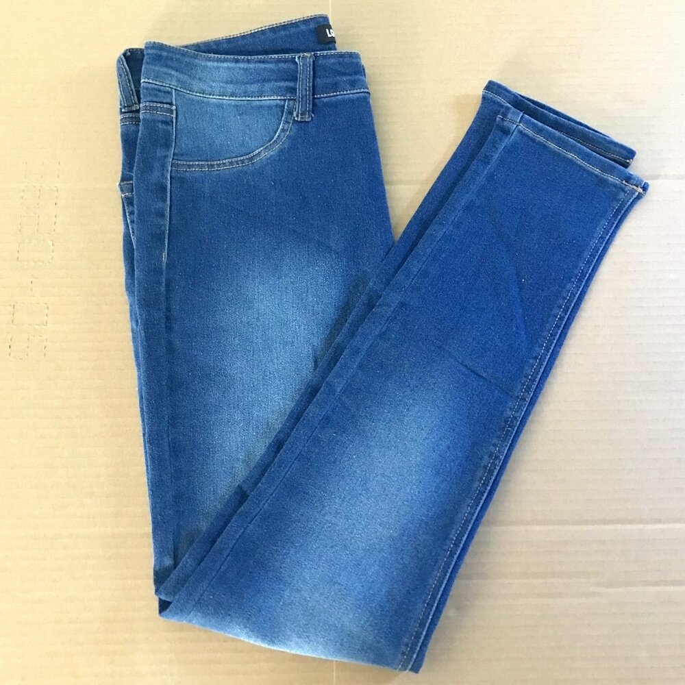 Love Revival Jeans 11